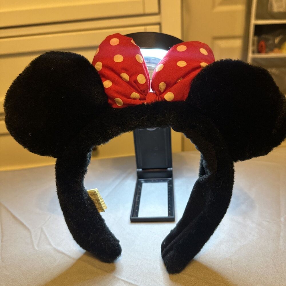 Walt Disney Minnie Mouse Ears Faux Fur Red White Polka Dot Bow Mouse
